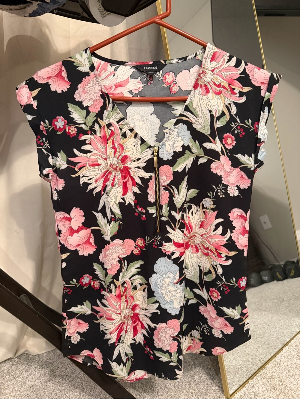 Express Black Floral Zip-Front Cap-Sleeve Blouse - Pink & Cream